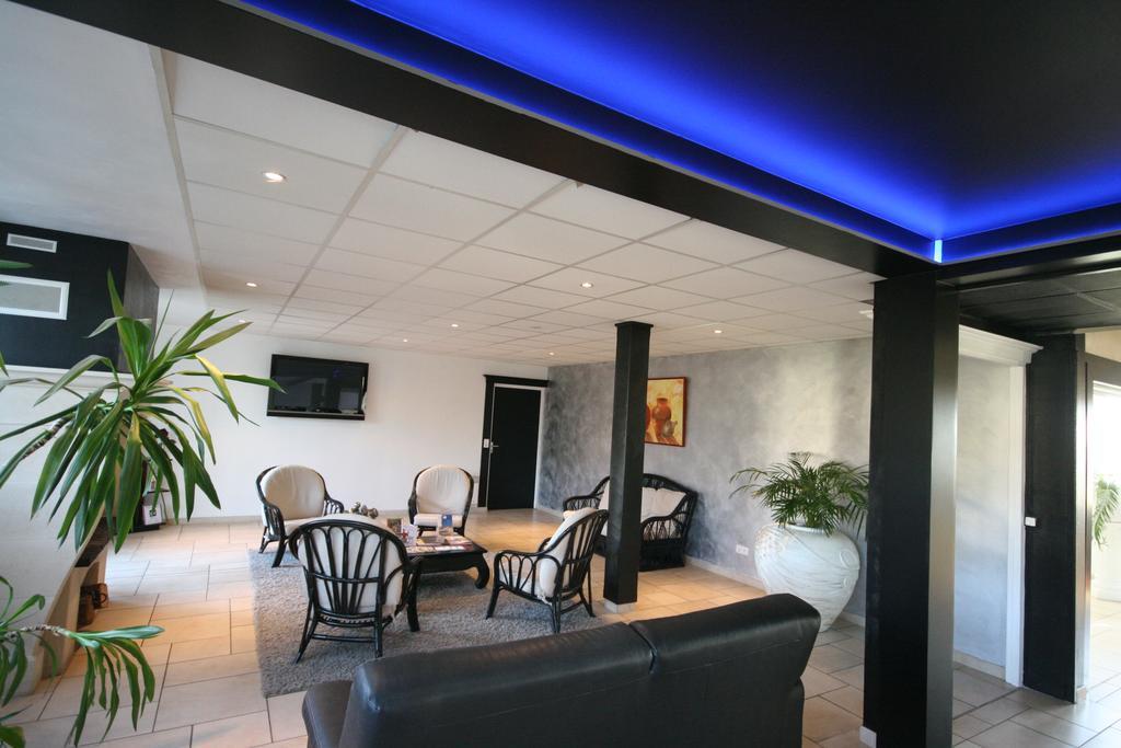 Hotel Air-Lane Saint-Leger-sous-Brienne Экстерьер фото
